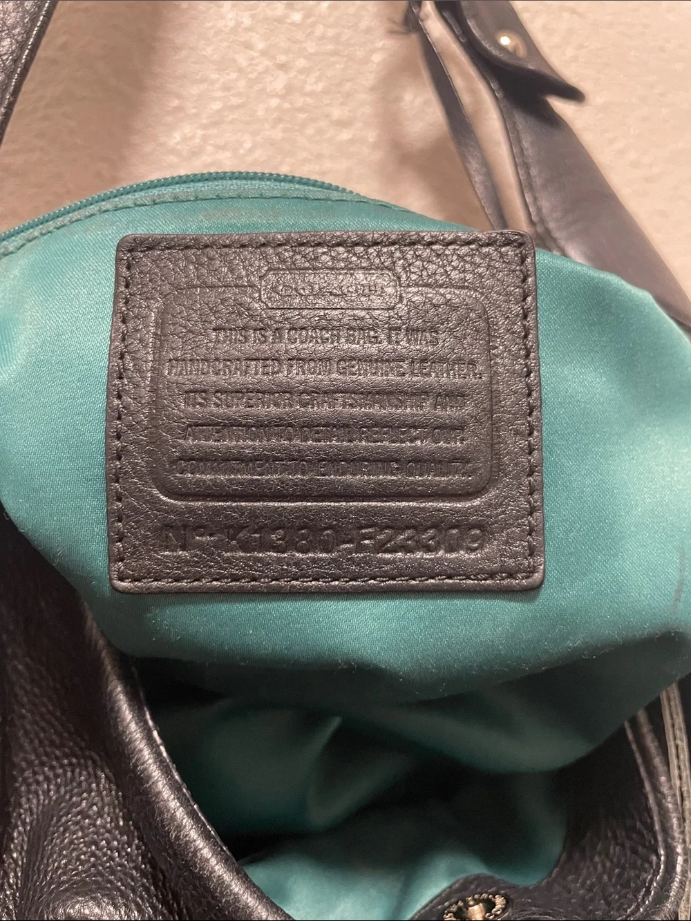 COACH Black Tumbled Leather Single Leather Wide Handle Shoulder Bag Teal Lining